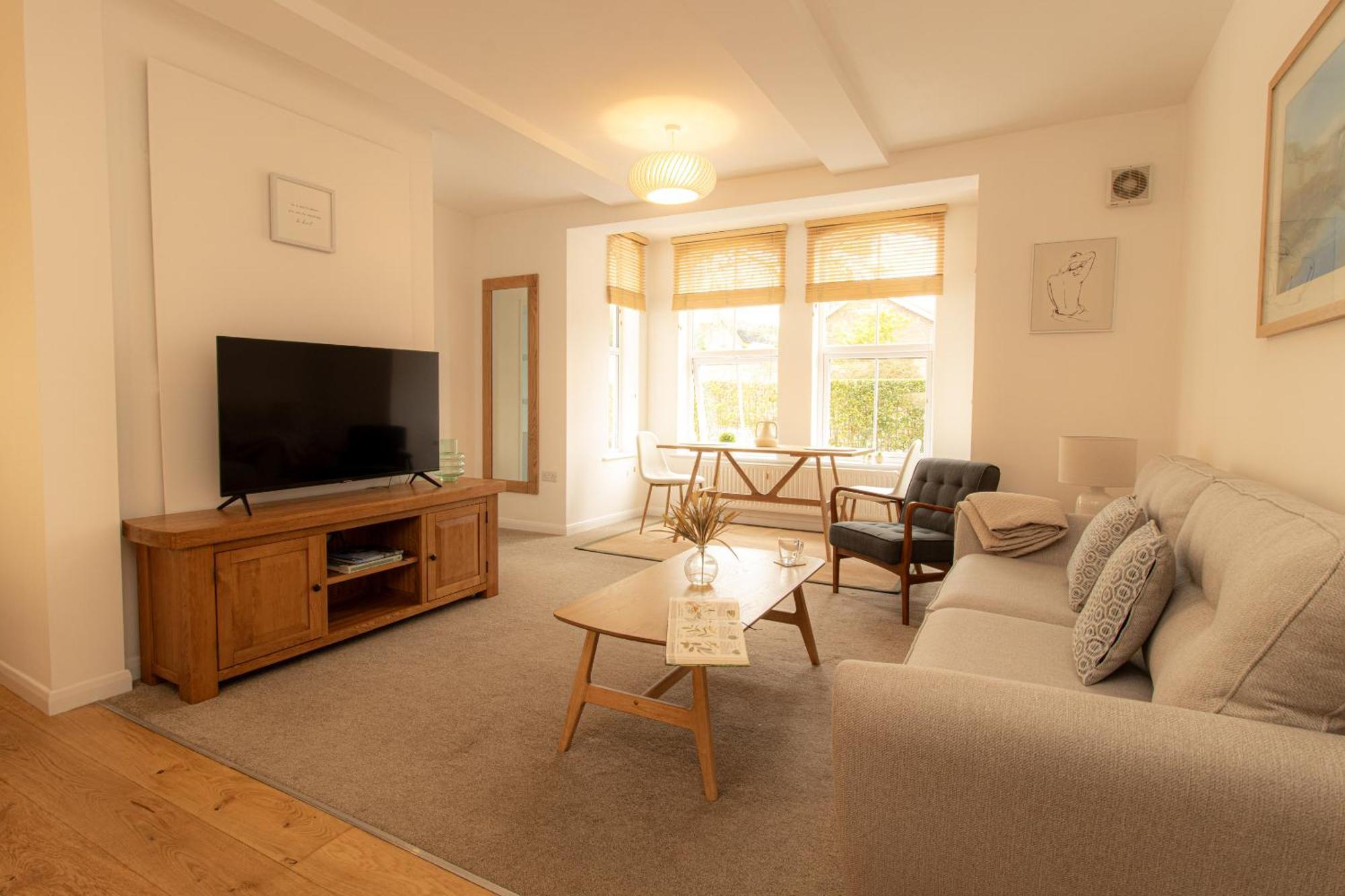 Crescent House Apartments Telford Buitenkant foto